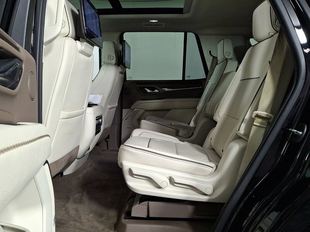 Used 2021 GMC Yukon Denali w/ Denali Ultimate Package image 13
