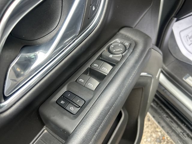 Used 2023 Chevrolet Tahoe LT RWD image 11