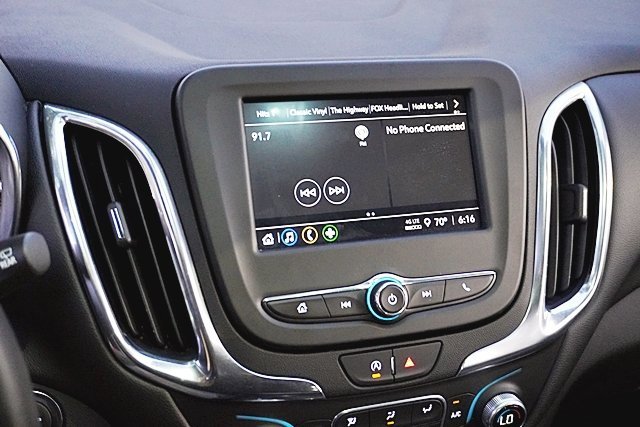 Used 2024 Chevrolet Equinox LT image 25