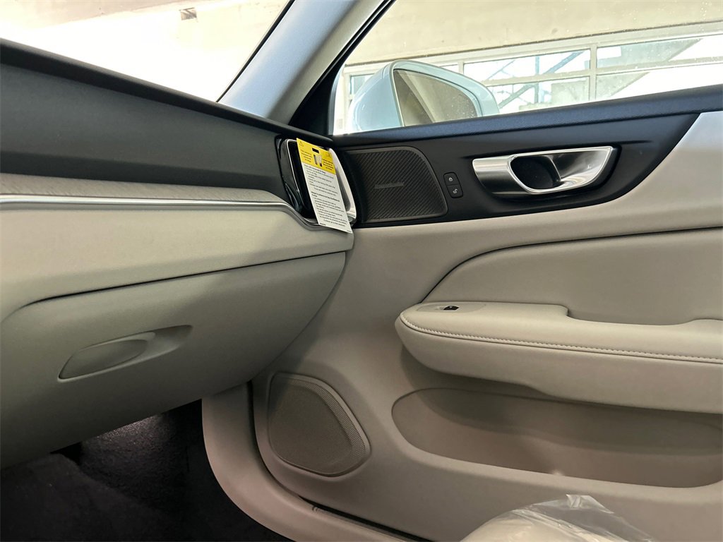 New 2026 Volvo V60 B5 Cross Country Plus w/ Protection Package Premier image 18