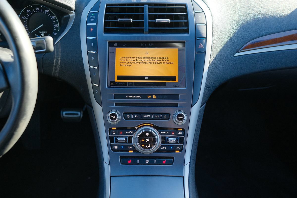 Used 2019 Lincoln MKZ Reserve w/ Reserve Plus Package FWD image 13