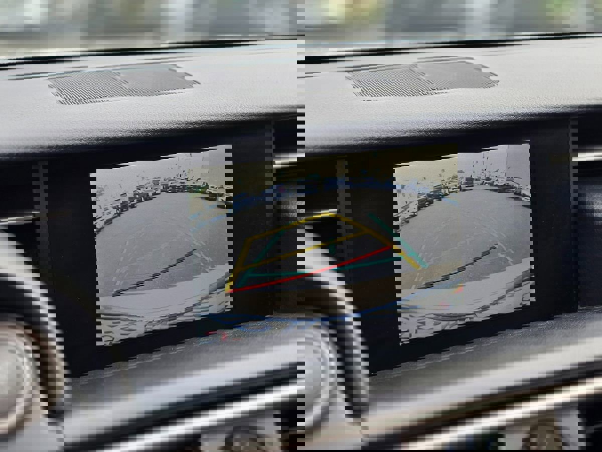 Used 2016 Lexus IS 200t image 30