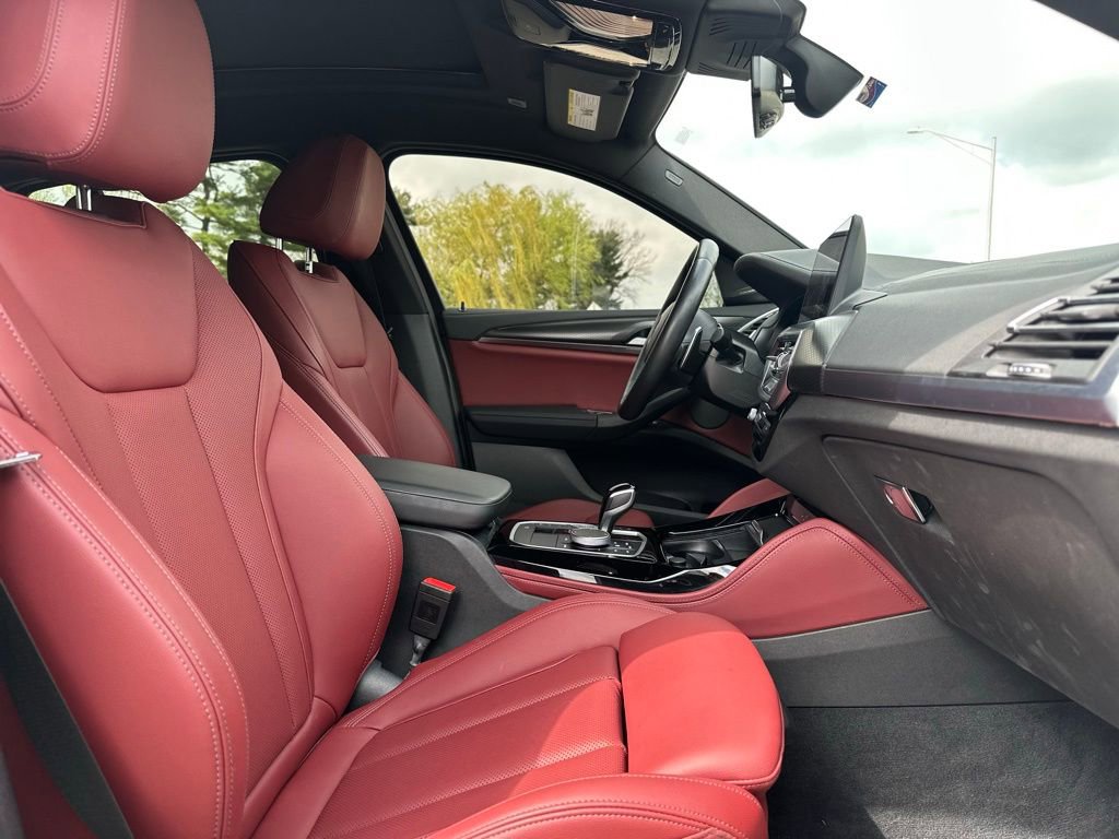 Used 2023 BMW X4 xDrive30i w/ M Sport Package image 24