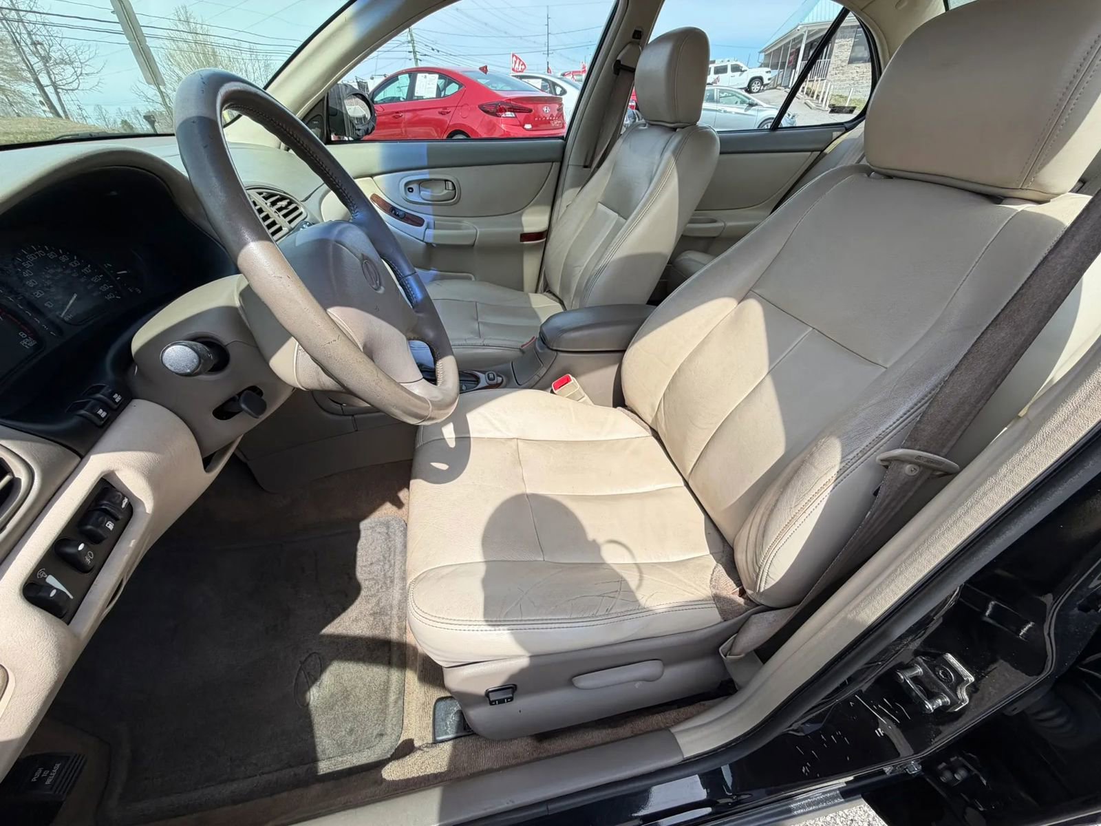 Used 2000 Oldsmobile Intrigue GLS image 8