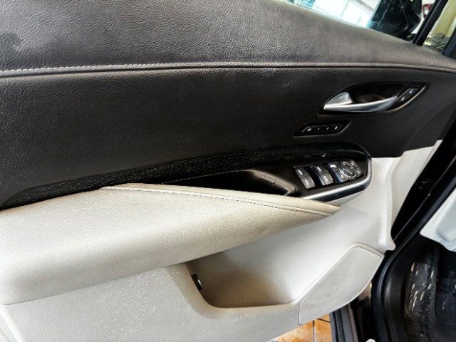 Used 2019 Cadillac XT4 Premium Luxury image 15