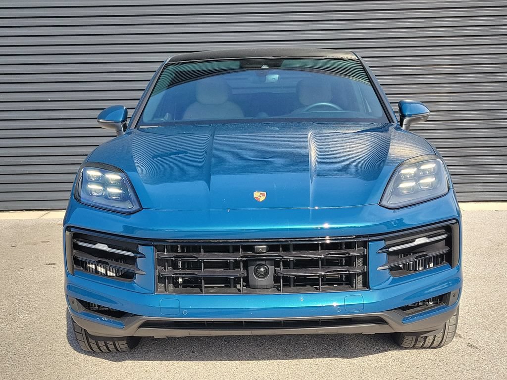 Certified 2025 Porsche Cayenne S AWD/4WD image 10