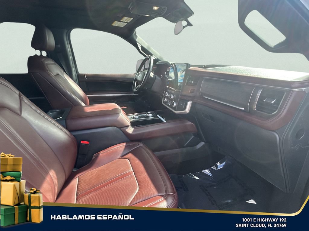 Used 2023 Ford Expedition Limited image 29