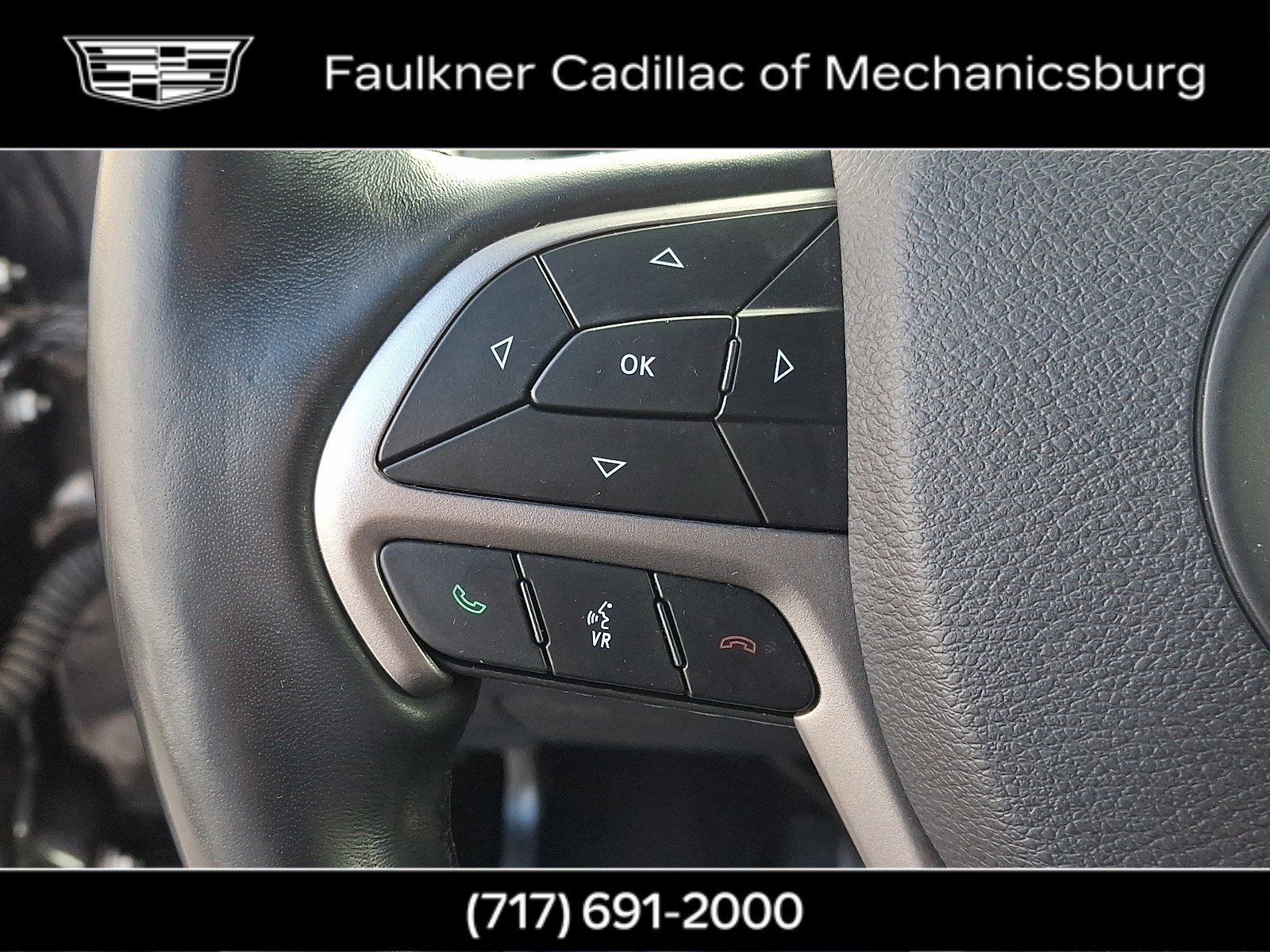 Used 2020 Jeep Grand Cherokee Altitude image 21