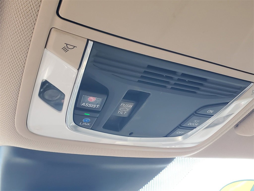 Used 2021 Acura TLX SH-AWD image 32