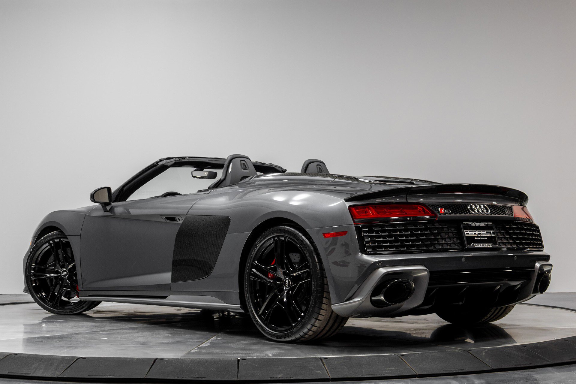 Used 2022 Audi R8 V10 performance image 37