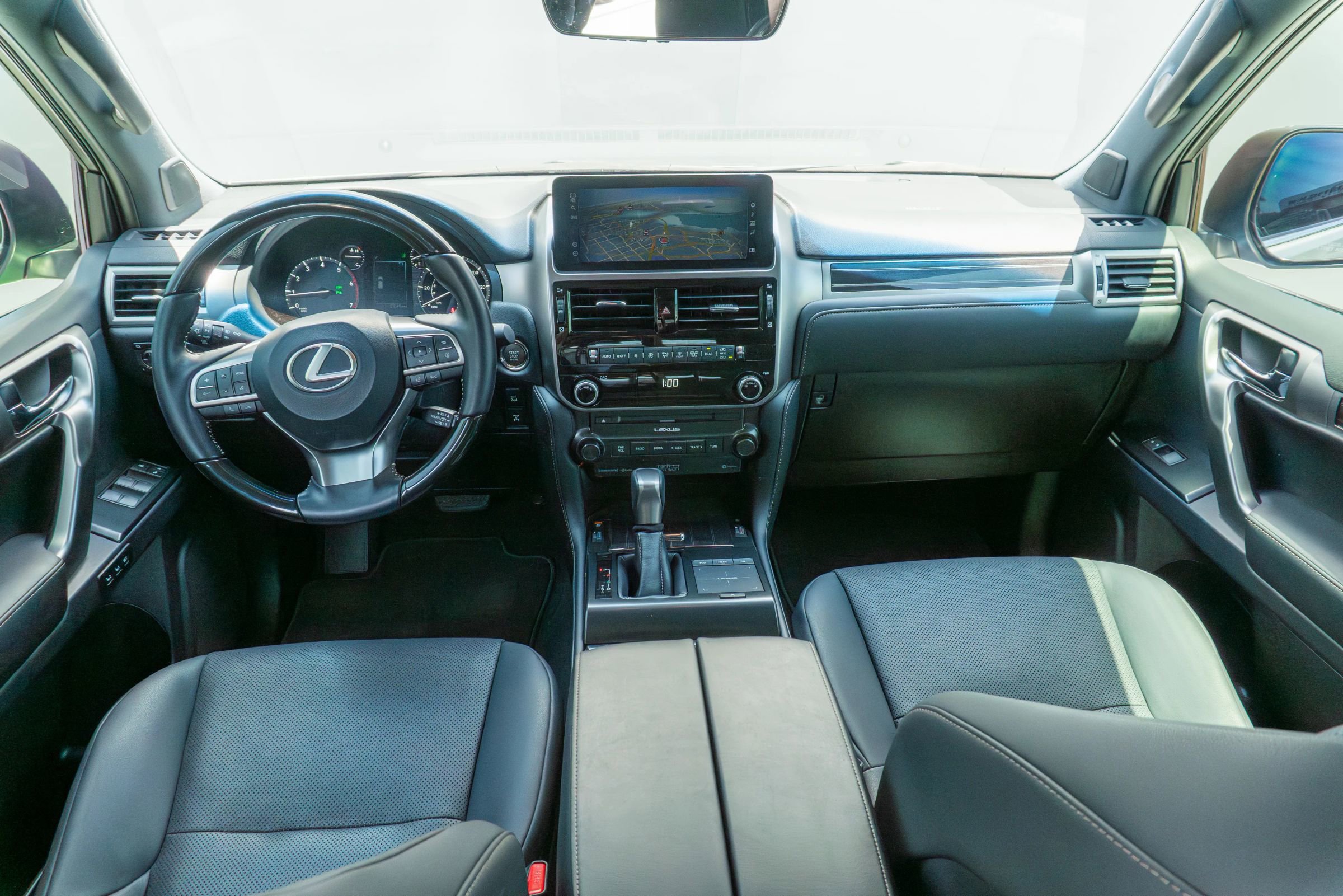 Used 2022 Lexus GX 460 Premium w/ Accessory Package AWD/4WD image 53
