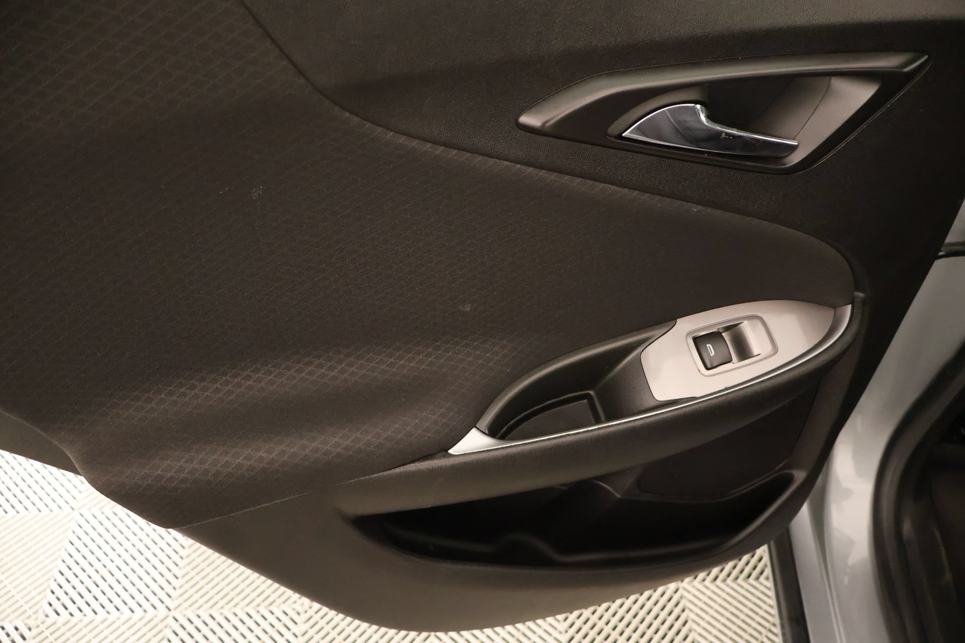 Used 2024 Chevrolet Malibu LT FWD image 16