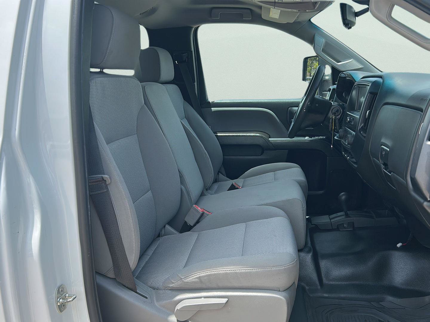 Used 2018 Chevrolet Silverado 3500 W/T w/ WT Convenience Package AWD/4WD image 18