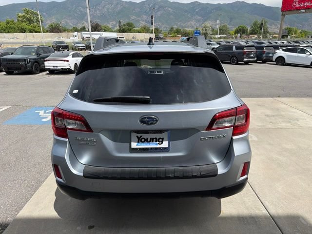 Used 2016 Subaru Outback 2.5i Premium AWD/4WD image 5