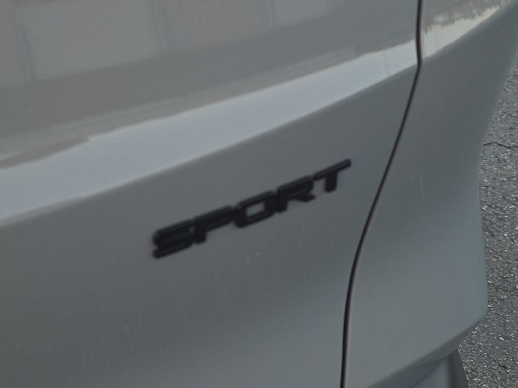 Used 2025 Honda CR-V Sport-L image 9