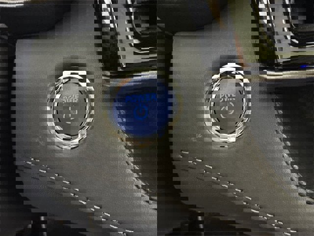 Used 2022 Toyota Highlander XLE image 17