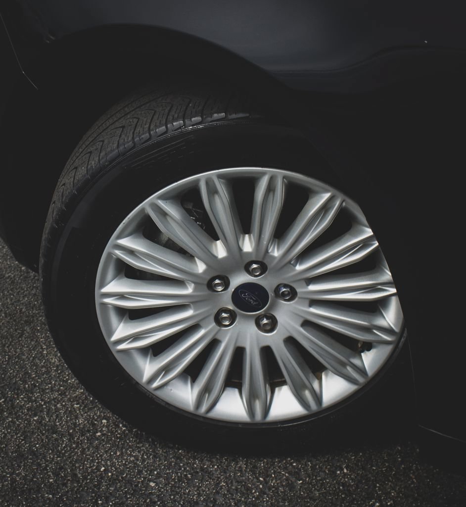 Used 2016 Ford Fusion SE FWD image 21
