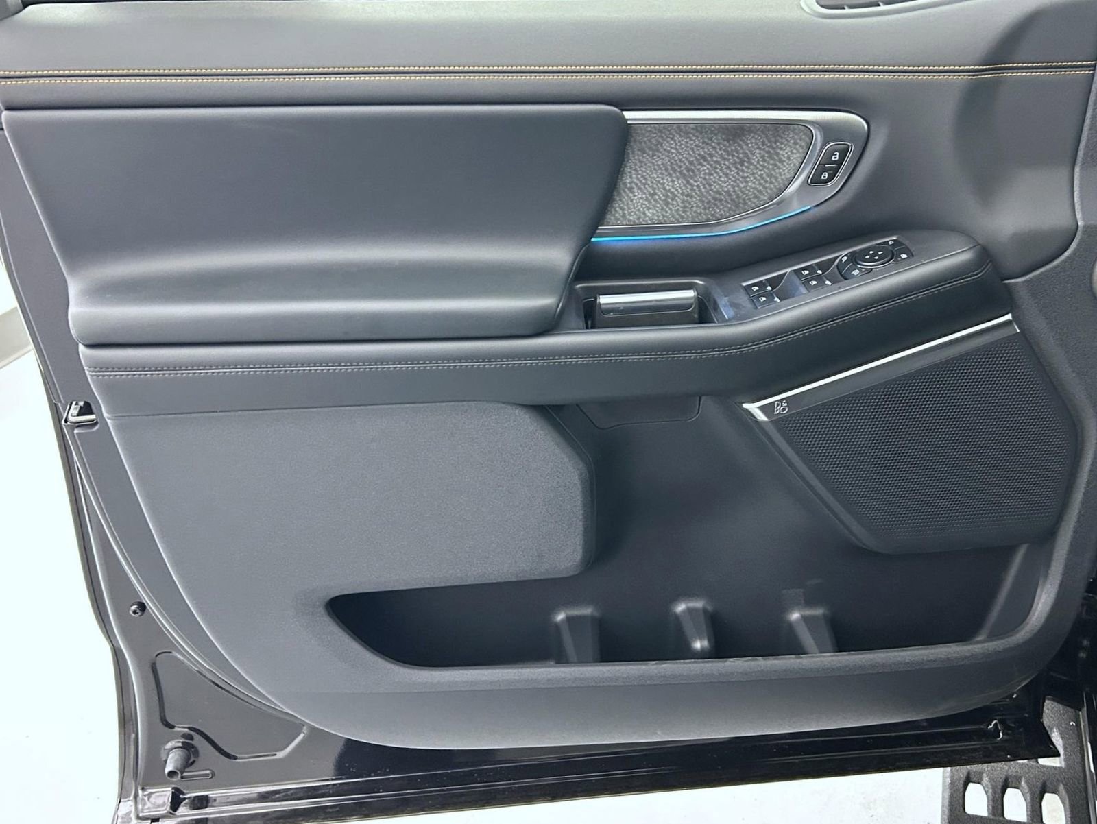 New 2026 Ford Expedition Tremor AWD/4WD image 9