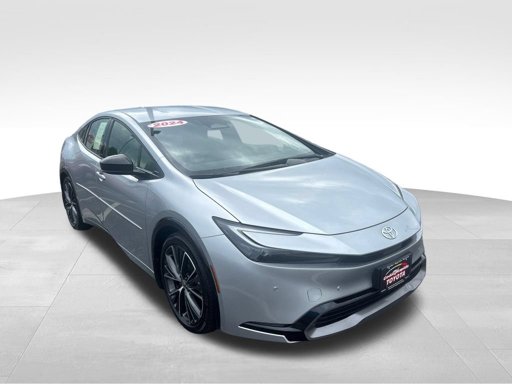 Certified 2024 Toyota Prius XLE FWD image 10