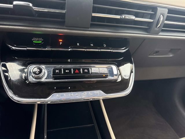 Used 2024 Lincoln Corsair AWD image 29