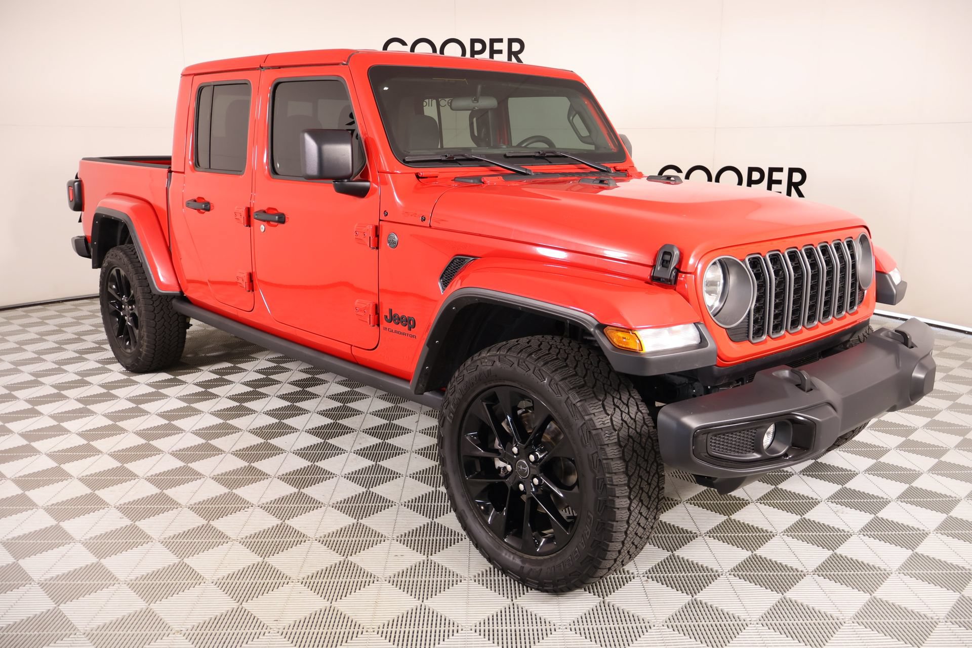 Used 2025 Jeep Gladiator Sport