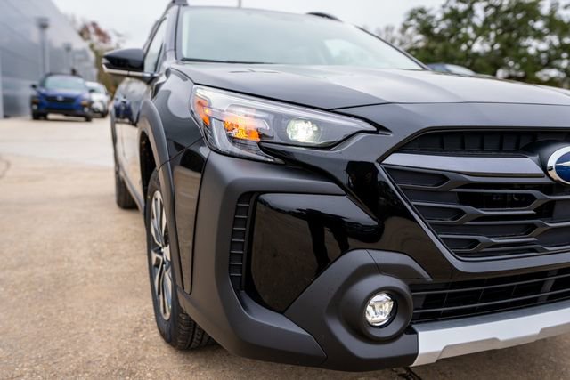 New 2025 Subaru Outback Limited w/ Popular Package #2 image 22