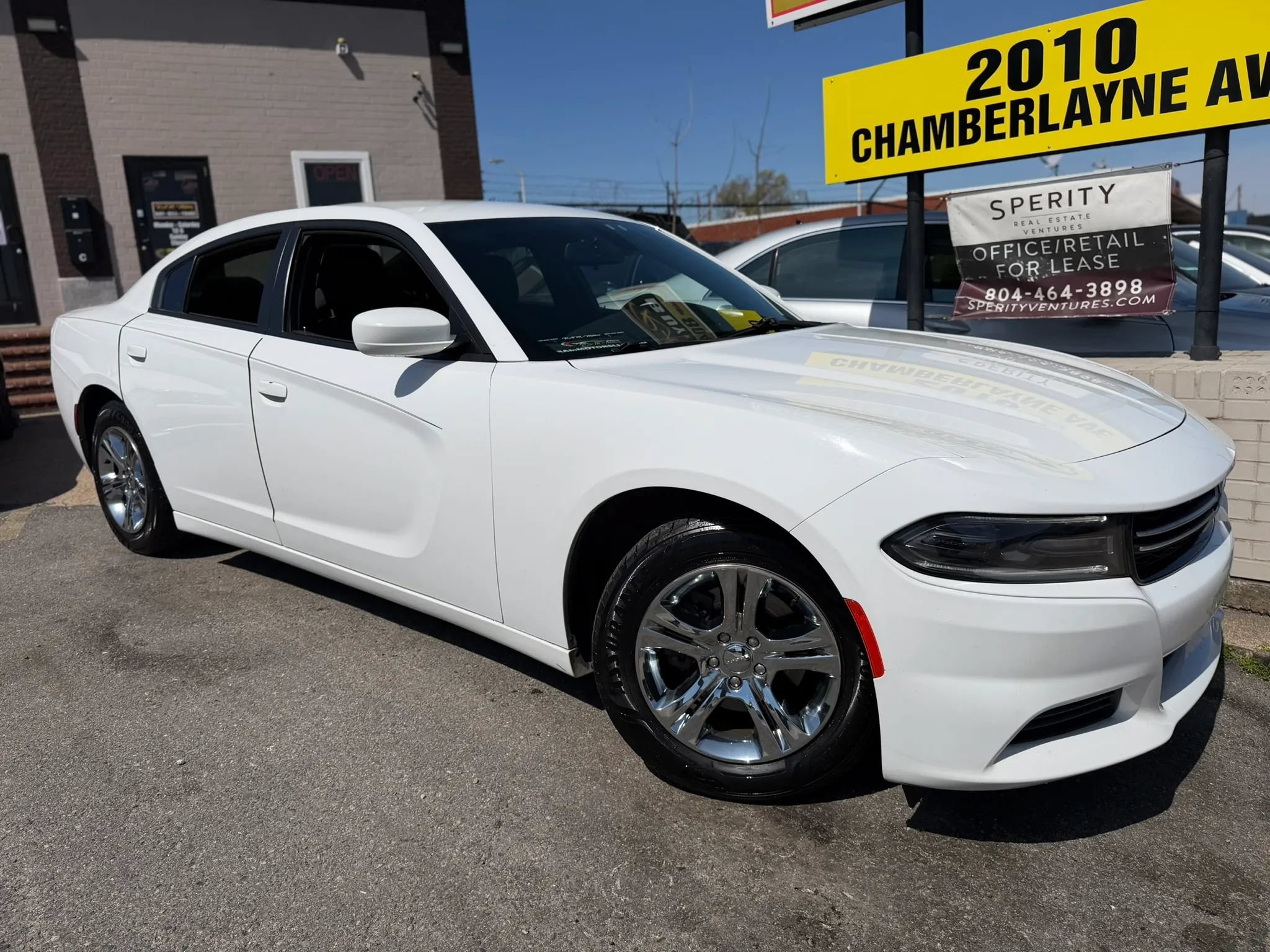 Used 2015 Dodge Charger SE w/ Popular Equipment Group RWD image 30