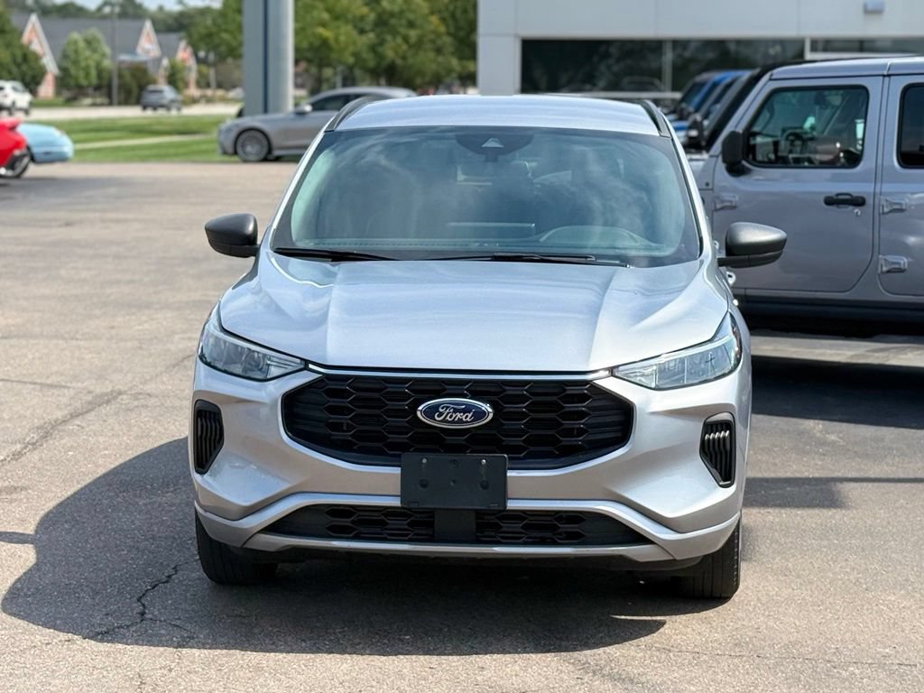 Used 2024 Ford Escape ST-Line w/ Tech Pack #1 AWD/4WD image 30