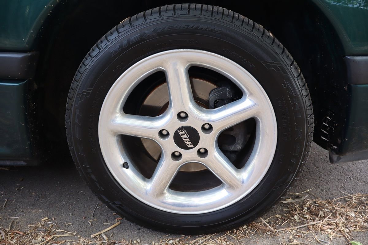 Used 1993 Dodge Stealth FWD image 36