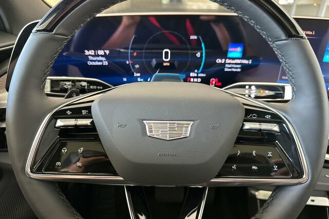 New 2026 Cadillac Lyriq Premium Sport image 23