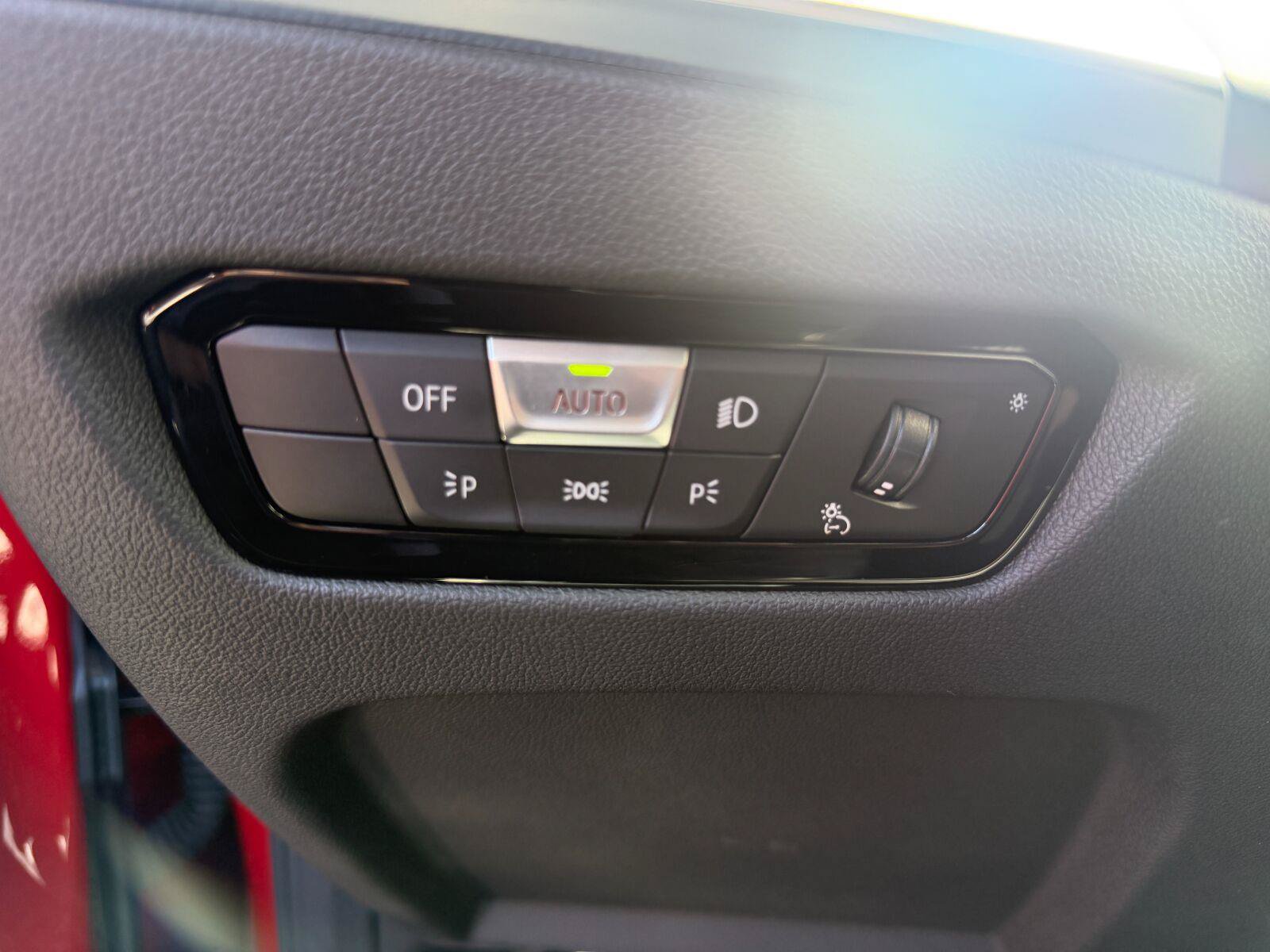 Used 2024 BMW M240i xDrive Coupe AWD/4WD image 11