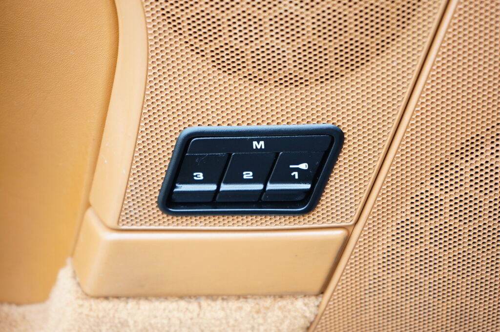 Used 2006 Porsche 911 Carrera S image 11