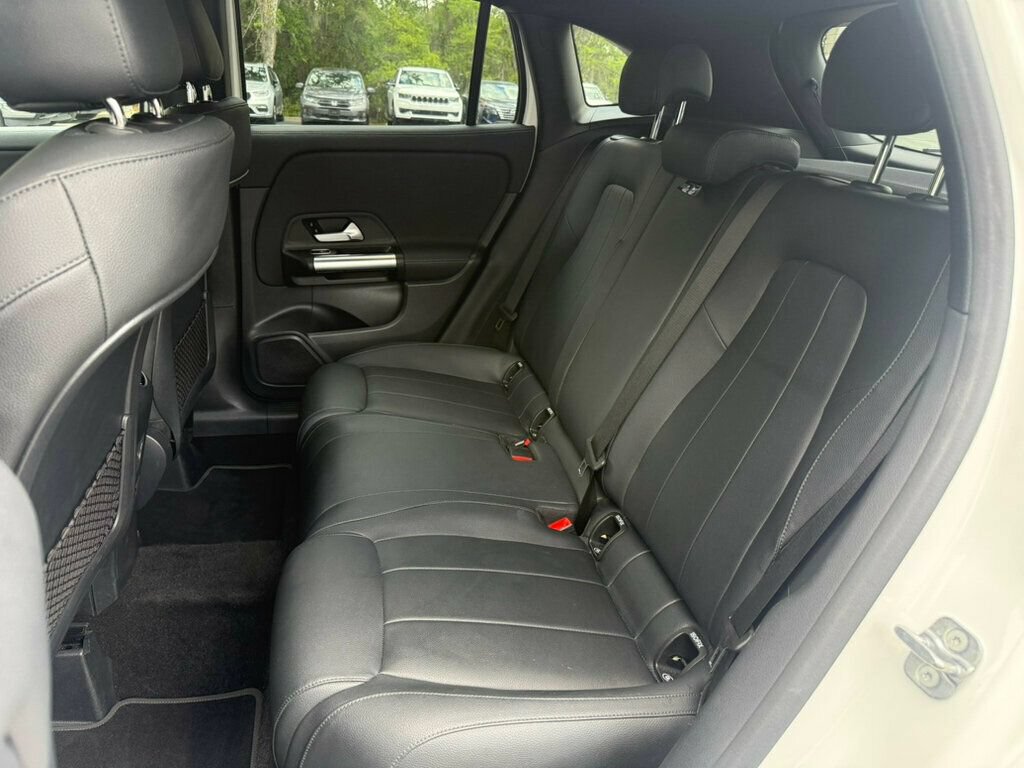 Used 2023 Mercedes-Benz GLA 250 w/ Premium Package image 7