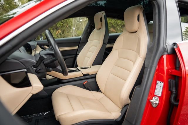 Used 2020 Porsche Taycan Turbo image 43