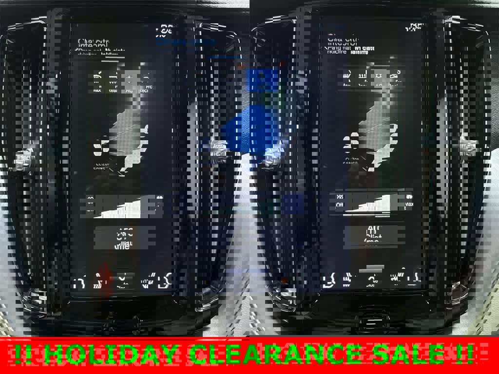 Used 2020 Volvo XC60 T5 Momentum image 21