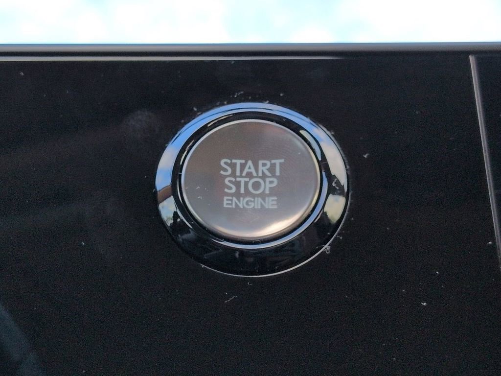 Used 2022 Lexus NX 250 FWD w/ Towing Package (2000 Lbs) image 29