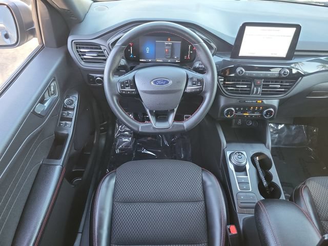 Certified 2024 Ford Escape ST-Line AWD/4WD image 7