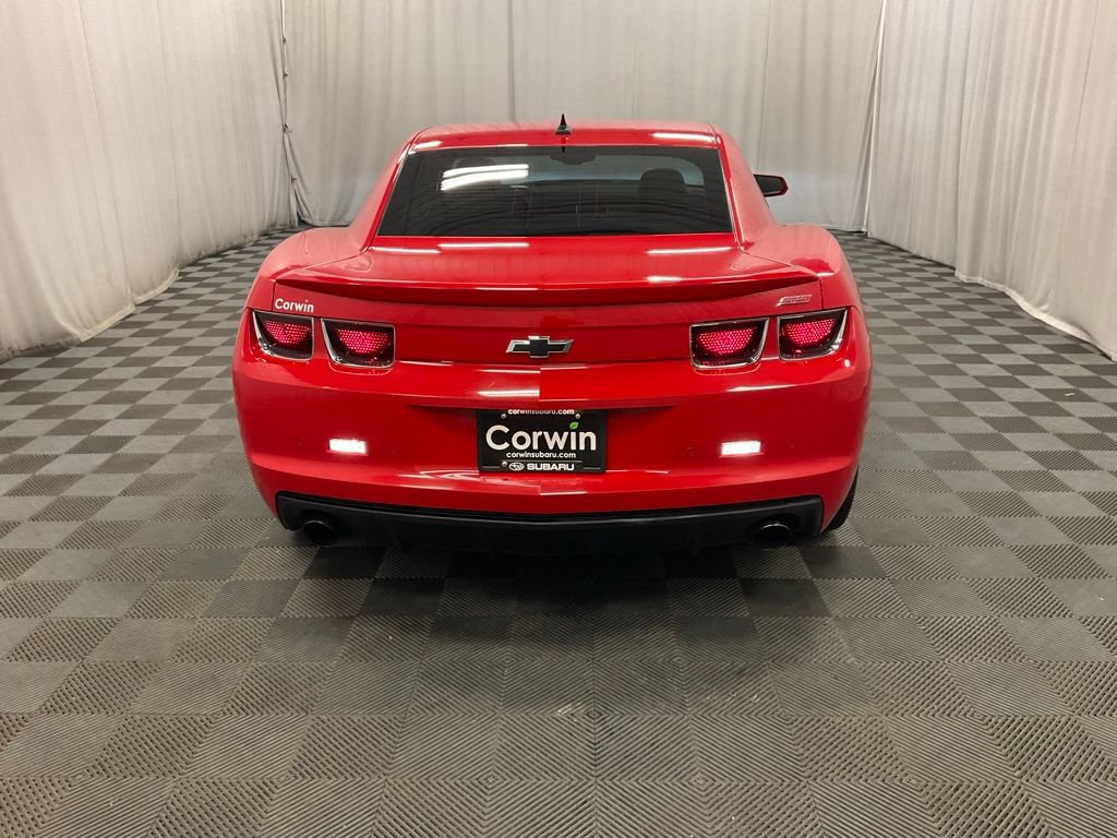 Used 2011 Chevrolet Camaro SS w/ RS Package RWD image 5