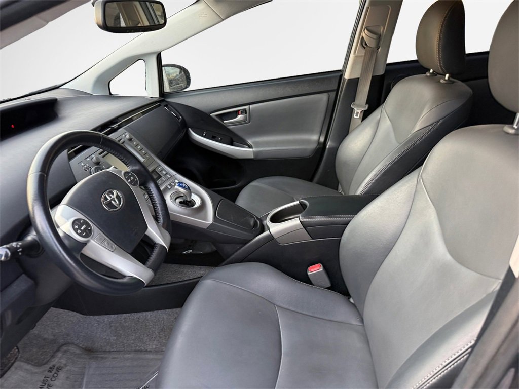 Used 2014 Toyota Prius Four image 12