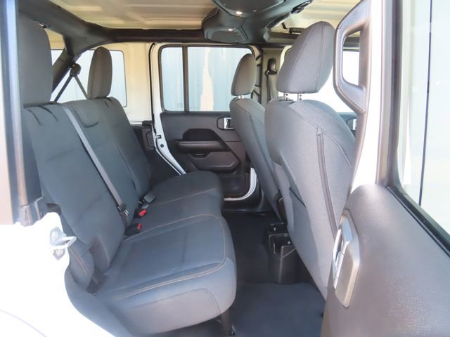 Used 2024 Jeep Wrangler Sahara w/ Technology Group image 31