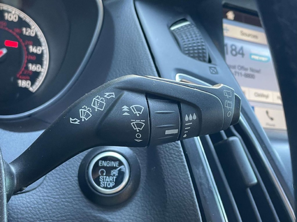 Used 2018 Ford Focus ST w/ Equipment Group 402A FWD image 33