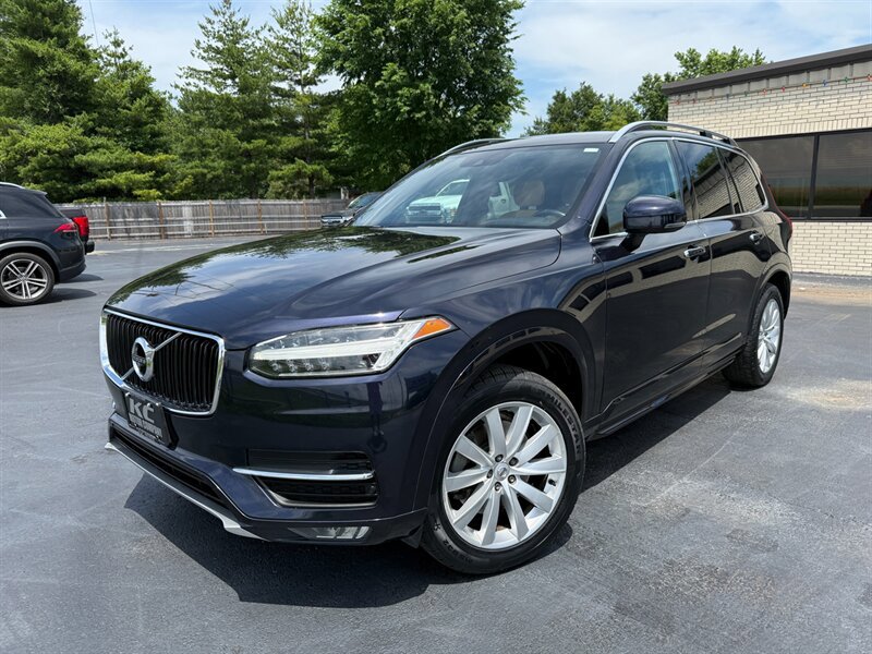 Used 2017 Volvo XC90 T6 Momentum w/ Vision Package AWD/4WD image 2