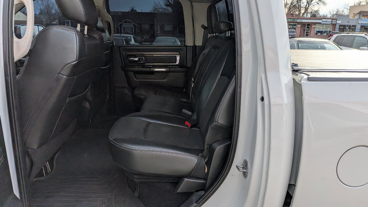 Used 2016 RAM 1500 Laramie image 10