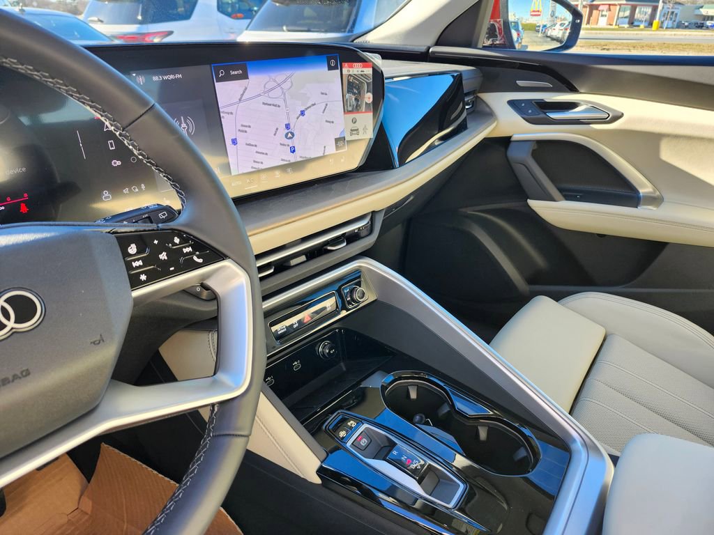 New 2025 Audi Q5 Premium Plus image 11