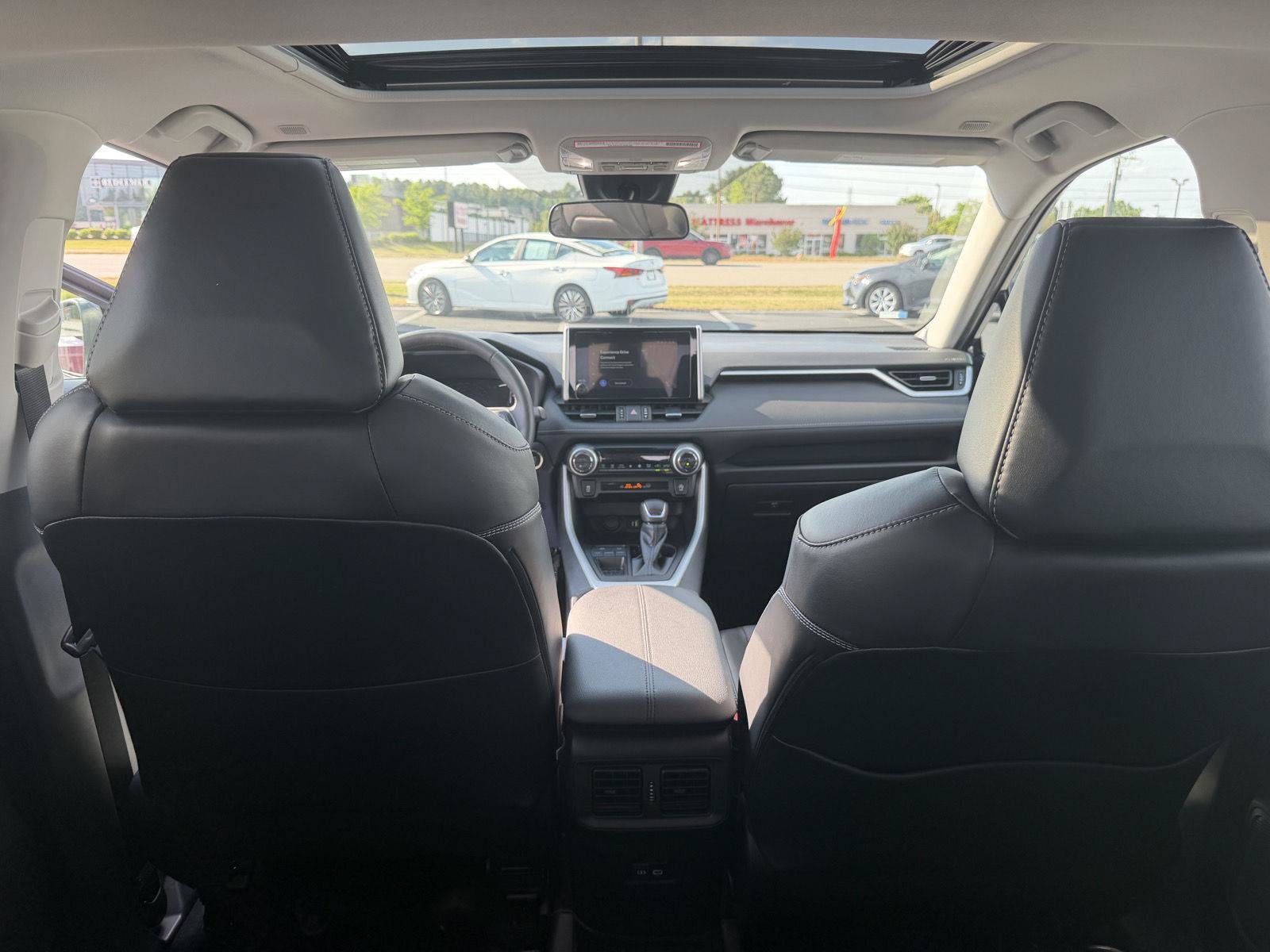 Used 2023 Toyota RAV4 XLE Premium FWD image 21