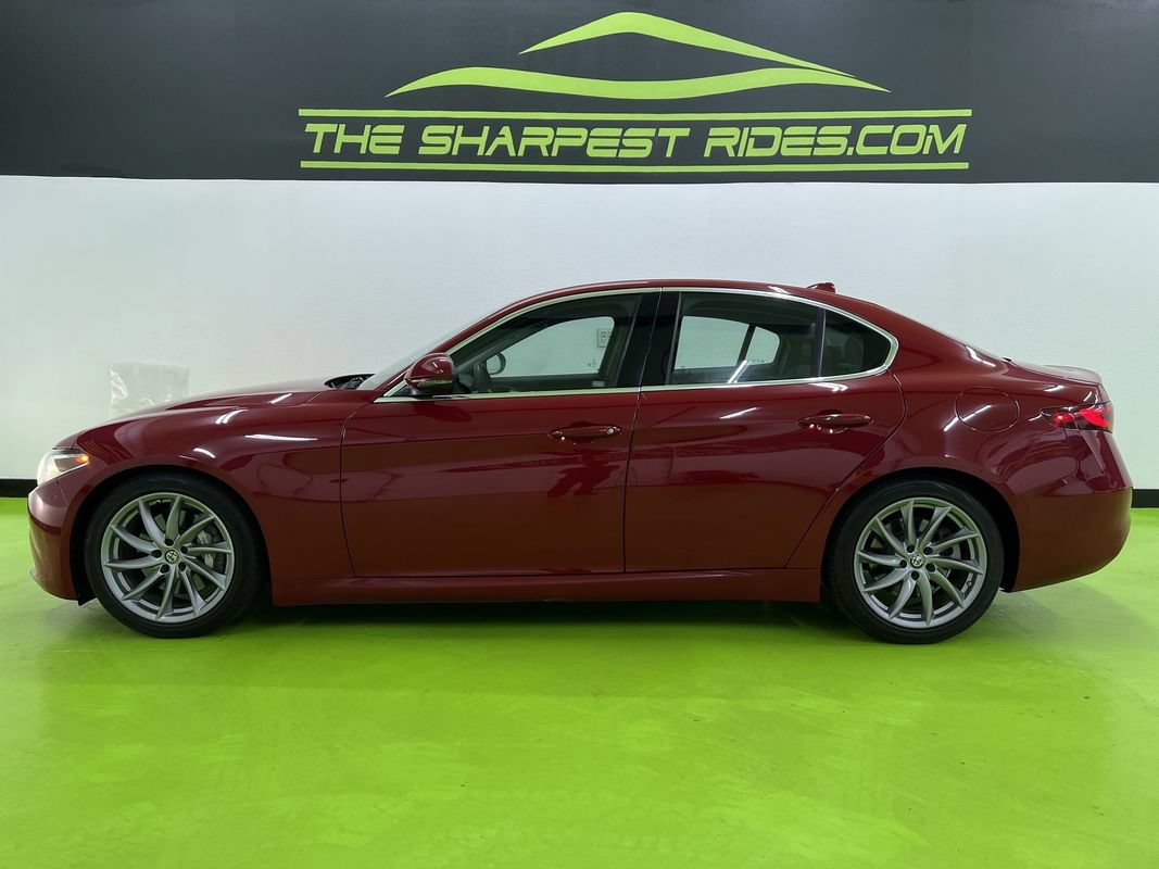 Used 2019 Alfa Romeo Giulia RWD image 6