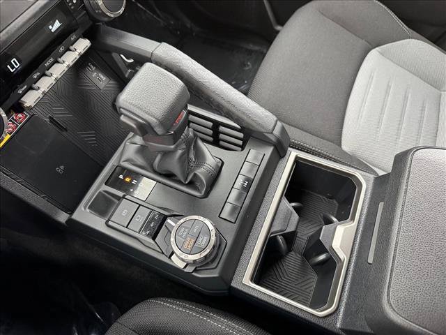 Certified 2025 Toyota 4Runner TRD Off-Road AWD/4WD image 15