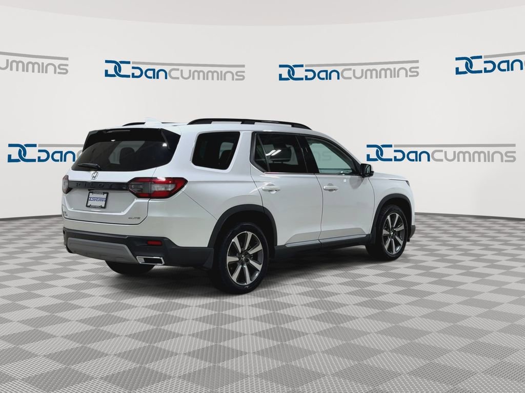 Used 2023 Honda Pilot Elite image 8