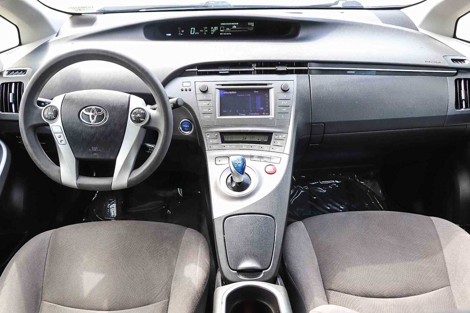 Used 2015 Toyota Prius Two FWD image 14