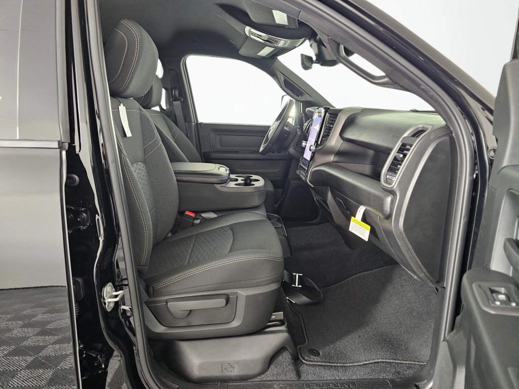 New 2026 RAM 3500 Tradesman AWD/4WD image 38